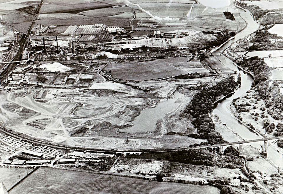 Victoria Viaduct and Chemical Works.